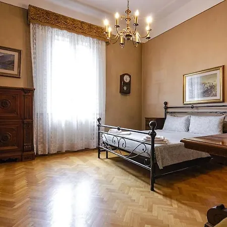 Apartament Bolognina Bolonia